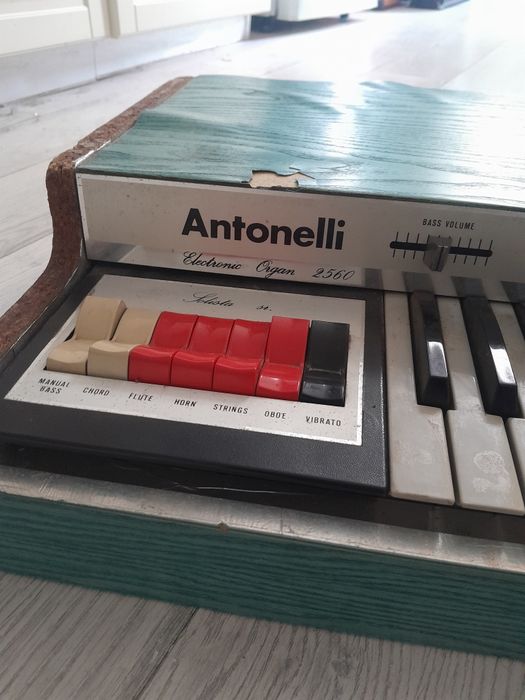 Órgão Eletrônico Antonelli 2560 – Vintage / Retrô