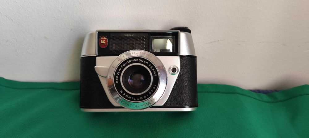 Máquina fotográfica King Regula Olympia AutoSet III, de 1962, + bolsa