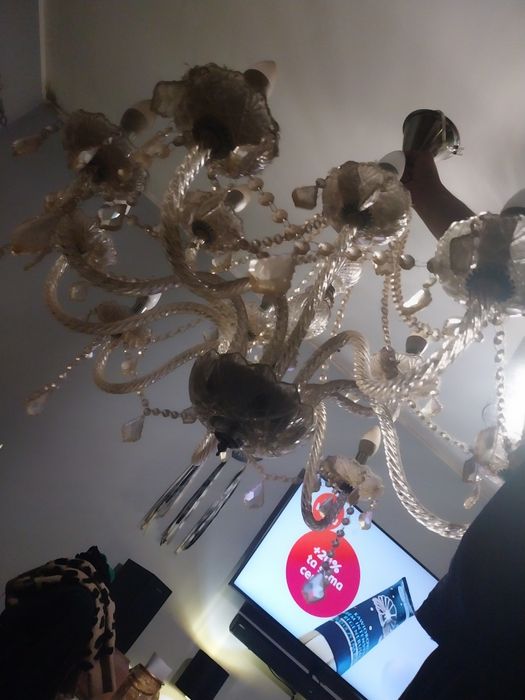 Lampa kryształ w stylu pałacowym.