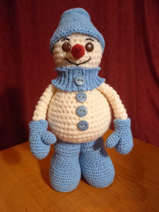 Продам вязаную игрушку