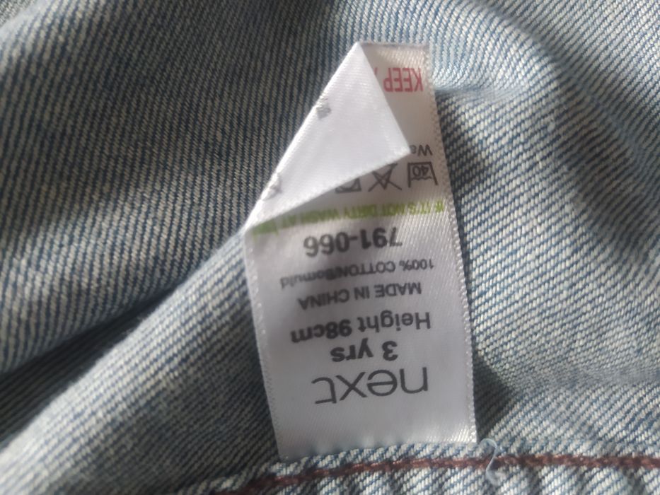 Koszula jeansowa z długim rękawem Next z ozdobnymi łatami