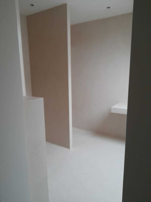 Mikrocement, Żywica, Tynki dekoracyjne