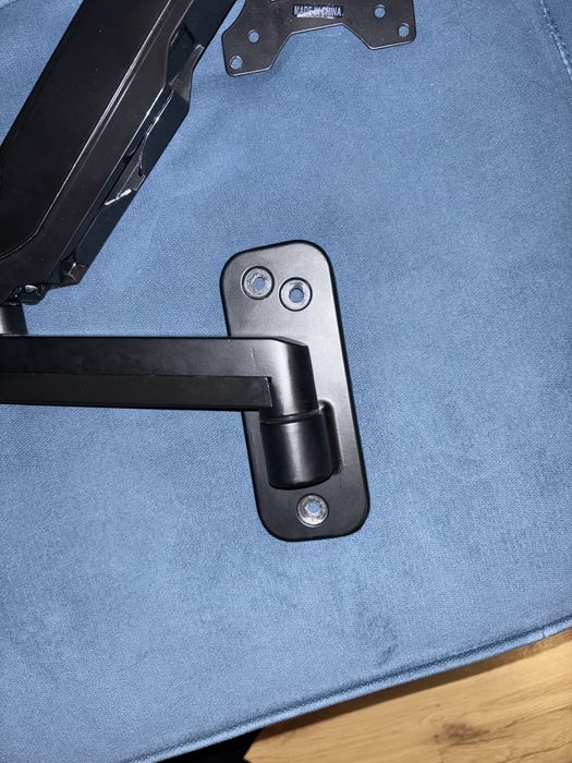 Uchwyt do monitora 17-32” 8kg scienny