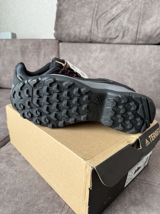 Кроссовки мужские adidas TERREX