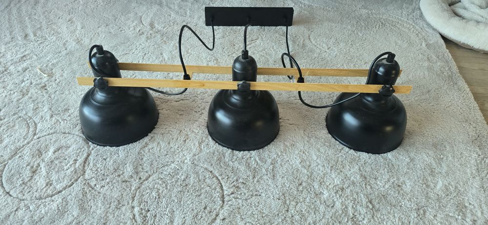Lampa wisząca nad stól