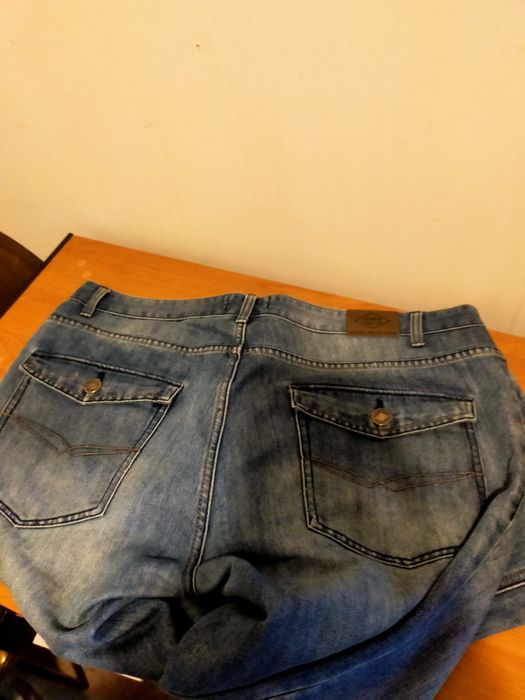 Spodnie jeansowe Lee Cooper