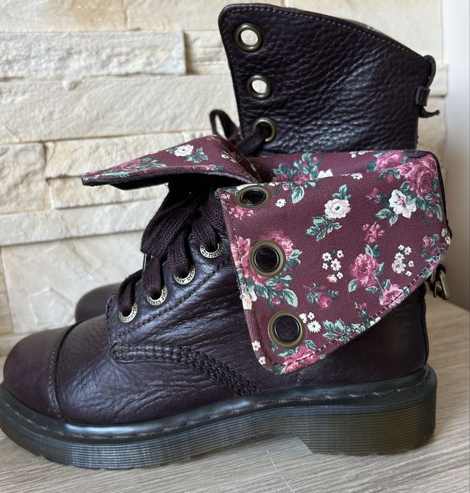 Buty glany Dr Martens Triumph Aimilita Aimee składane brązowe kwiatowe r.37(23cm) vintage