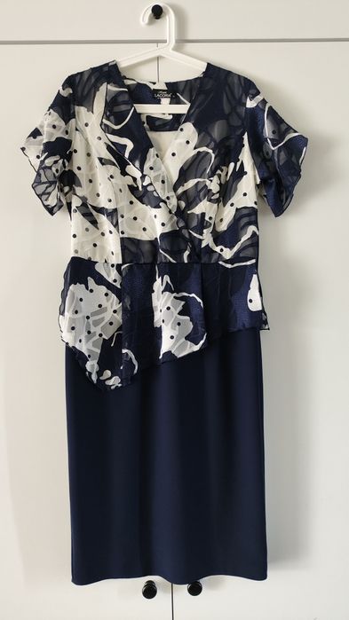 Elegancka sukienka biało -granatowa 42