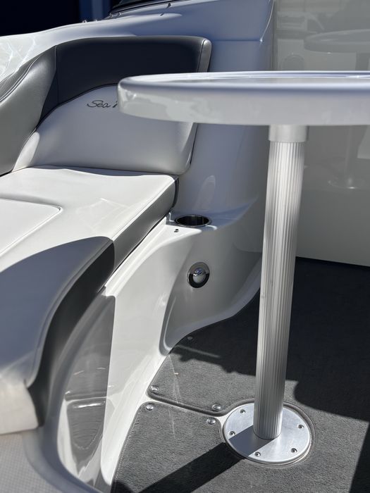 SeaRay 200 Sundeck Mag 350 duaprop