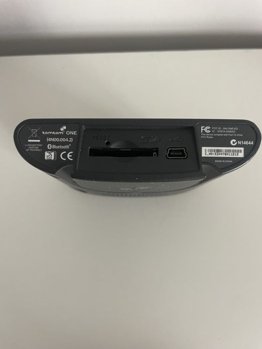 Навигатор tom tom mio