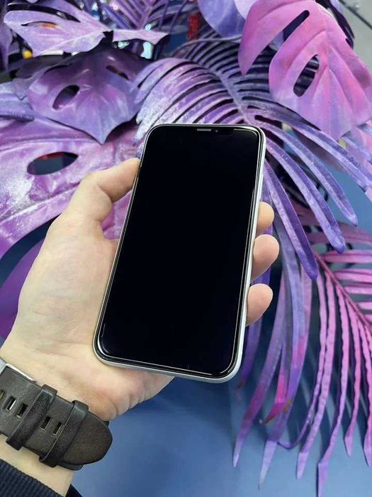 iPhone XR White 100% батарея. Neverlock