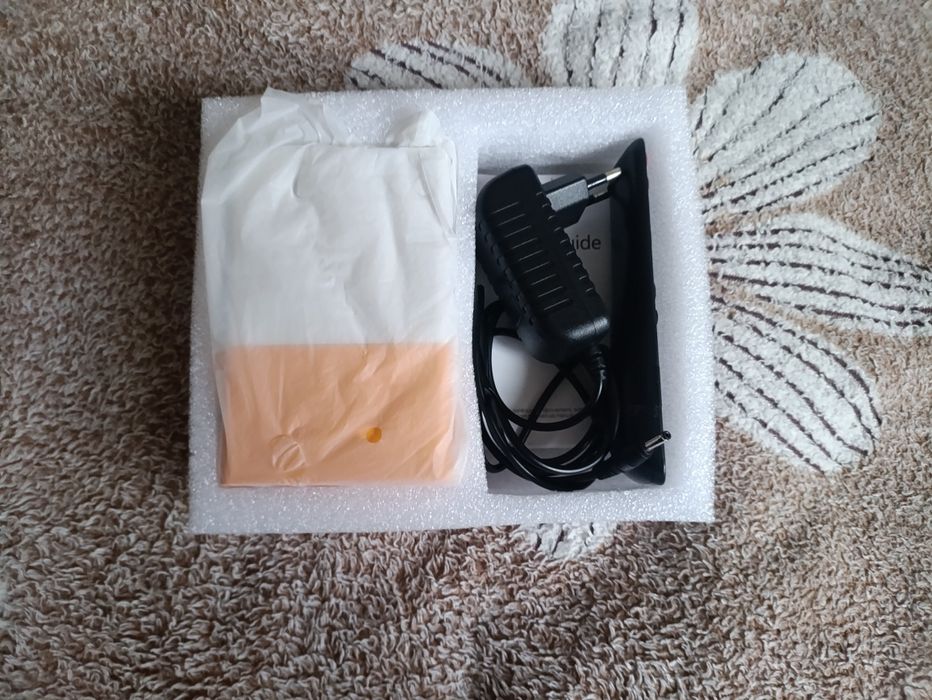 Міні-проектор YG 300 LED б/у з комплектом