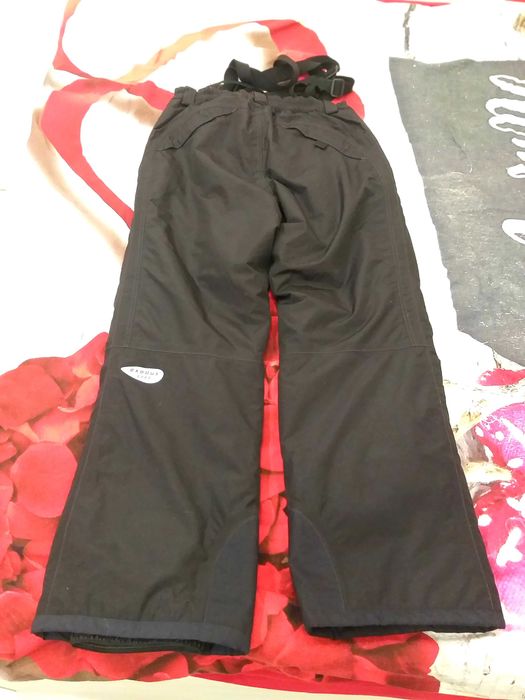 Продам фирменный комбинезон фирмы McKinley