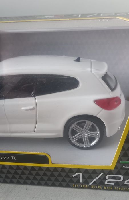 VW Scirocco R escala 1:24