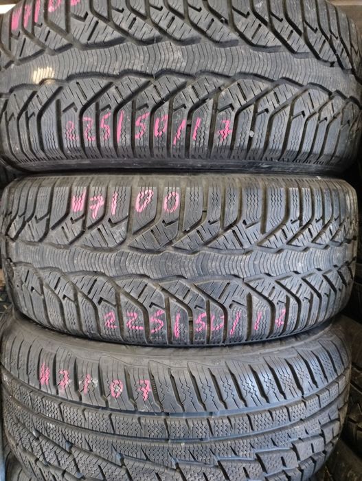 Продам зимние шины 225/50r17