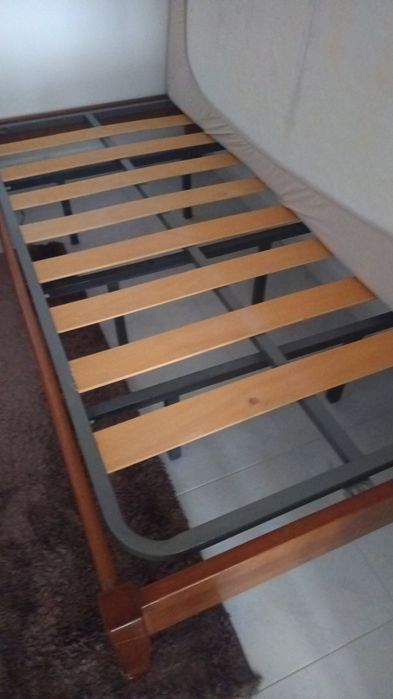 Cama + colchão 90/200