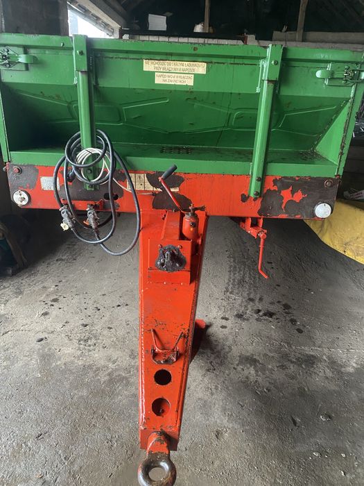 Rozrzutnik obornika warfama