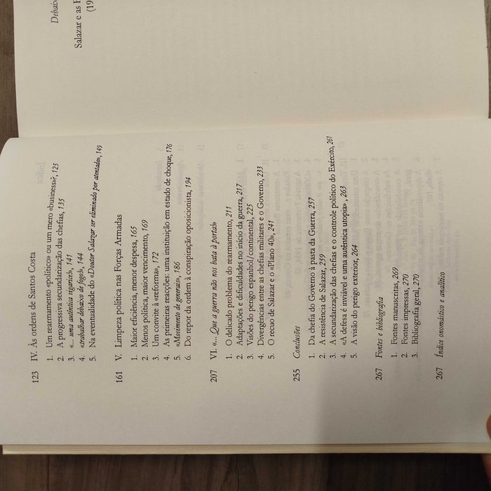 Debaixo de Fogo! – Salazar e as Forças Armadas 1935-41 de Telmo Faria