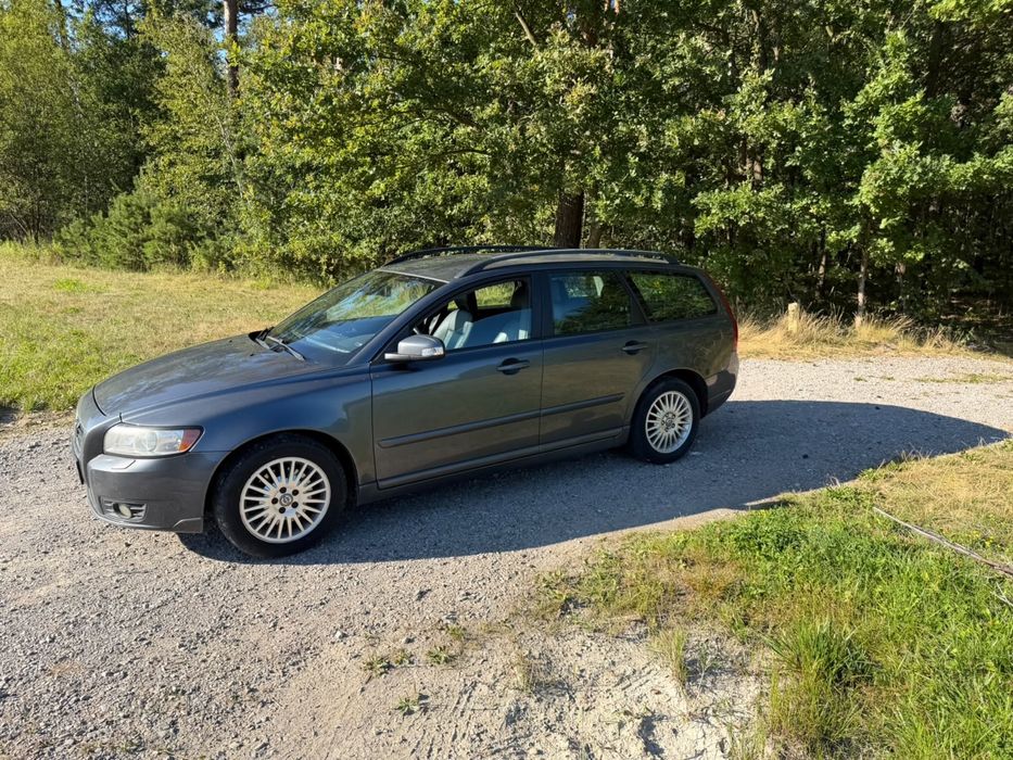 Volvo V50