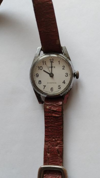 Годинник "Заря" механічний 21 камінь