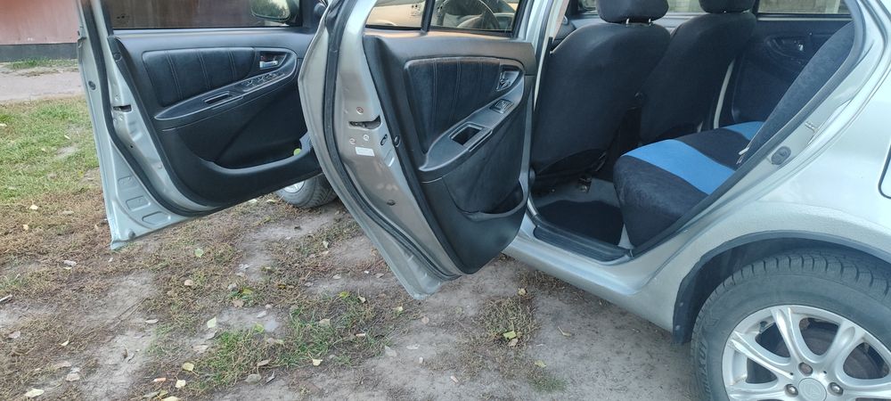 Geely MK в гарному стані