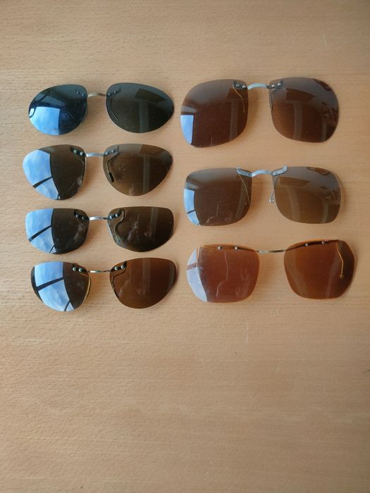 Conjunto de clips para óculos.