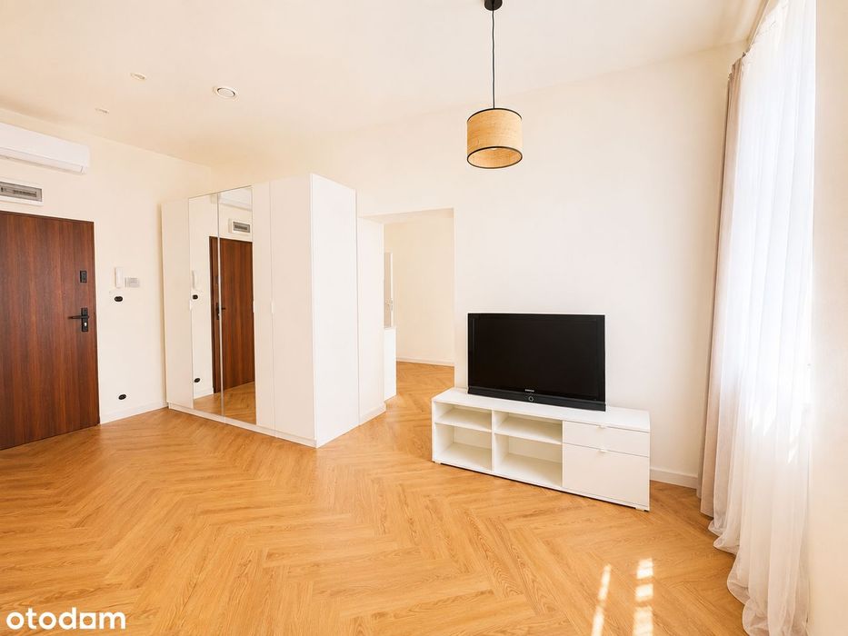 Komfortowe 44m2/ centrum/ klimatyzacja, rekuperacja, CO gazowe.