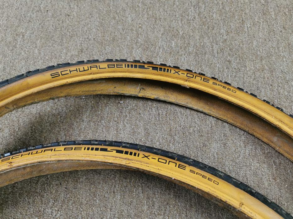 Opony rowerowe Schwalbe X-One Speed Tle 33x622