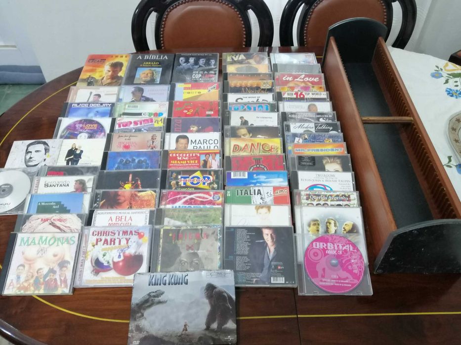 CD de musica diversa