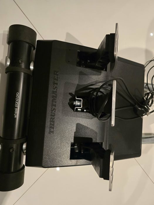 Thrustmaster T300 RS TLCM wheel stand pro simracing kierownica