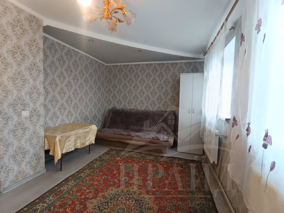 Продам 1/2 будинку на Хіммістечку