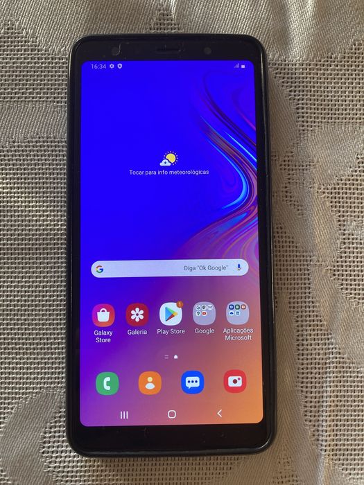 Galaxy A7 (2018)