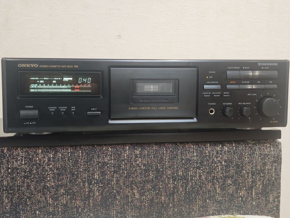 Касетна дека ONKYO TA-2051 3 Head DC
