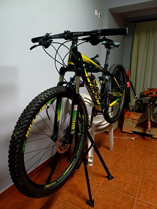 Bicicleta  BTT  27.5"