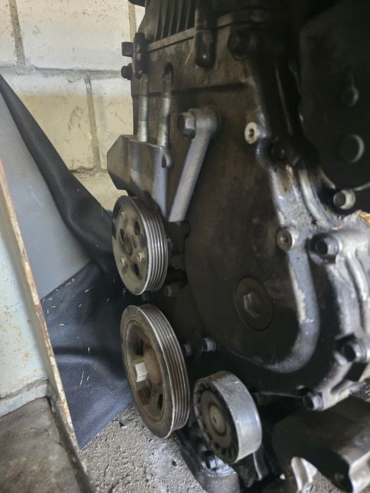 Silnik Kia cerato zatarty