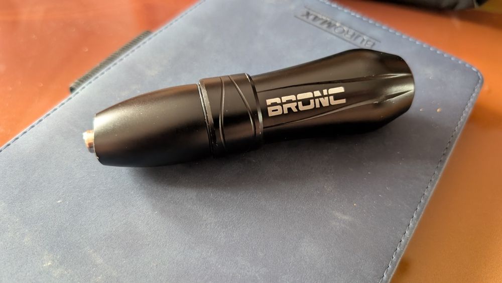 Тату машинка Hummingbird Bronc Pen V10