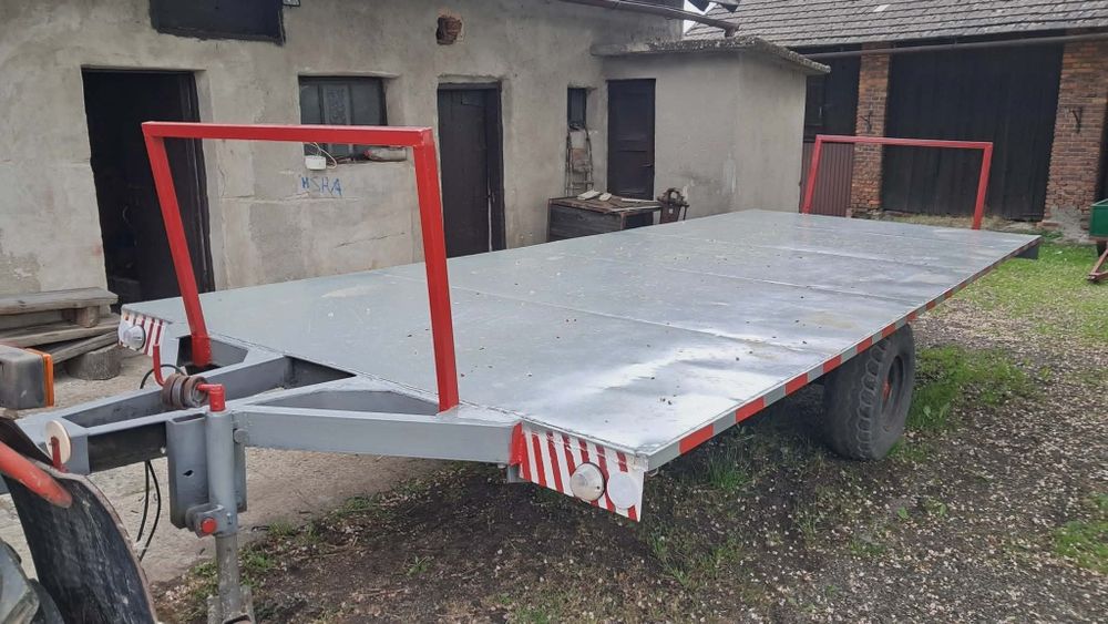 Przyczepa na bele