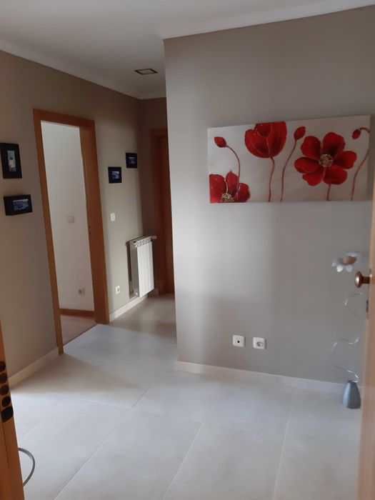 Apartamento T2 Urbanização Moinho do Guizo