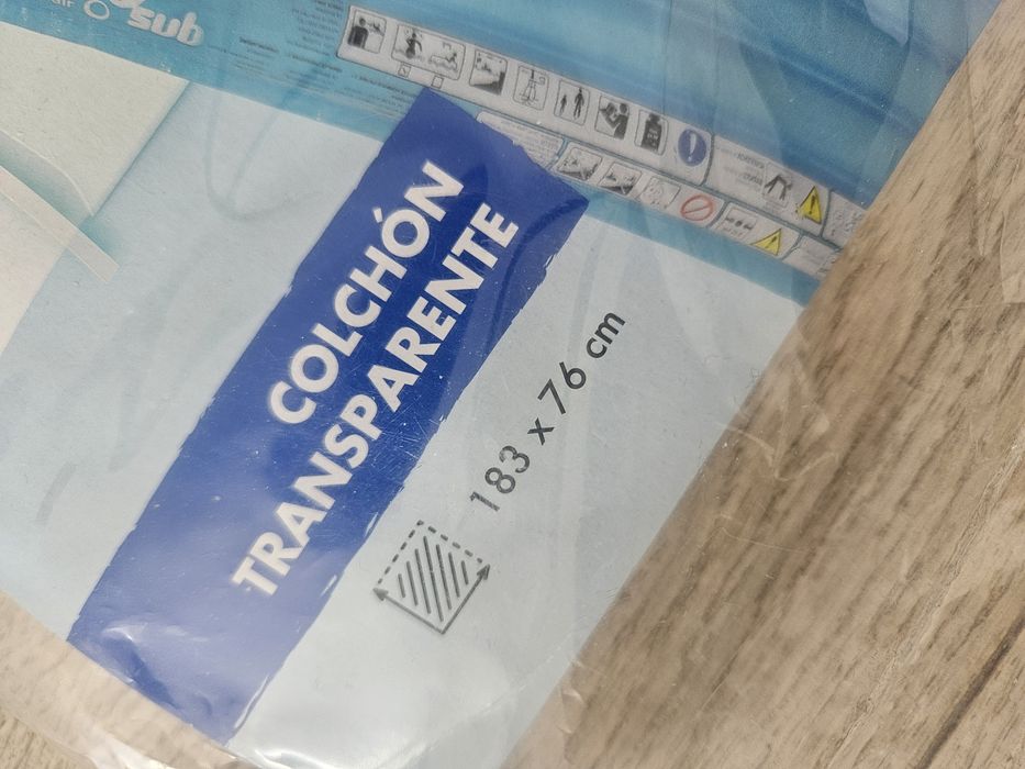 Materac dmuchany do pływania na wodę na lato