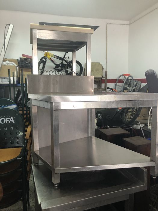 Bancada de frio p bebidas , massas ou outros alimentos