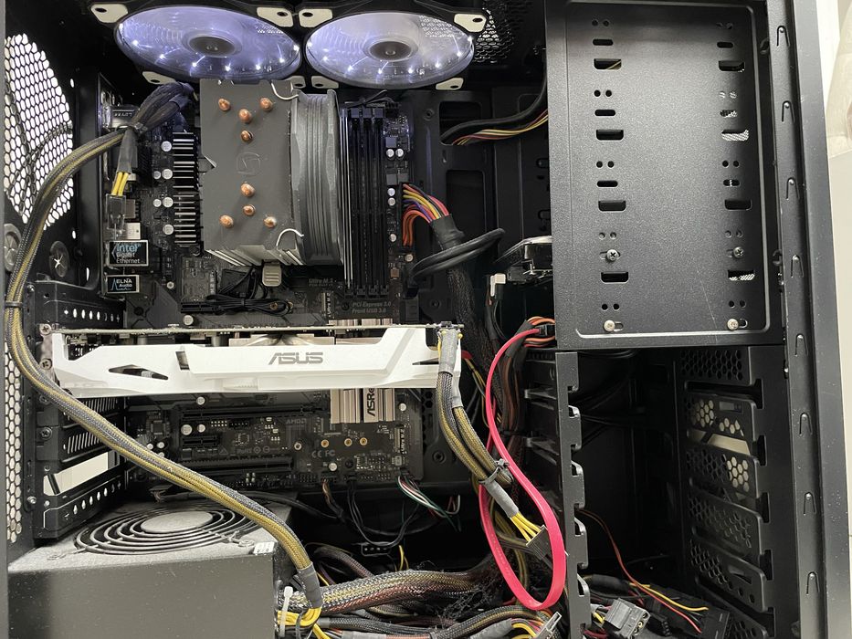 Komputer PC intel i5, Goodram 8Gb, Geforce GTX 1060