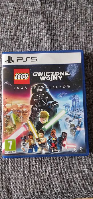 Konsola ps5, 2 pady, stacja ładująca i gra lego saga skywalkerów