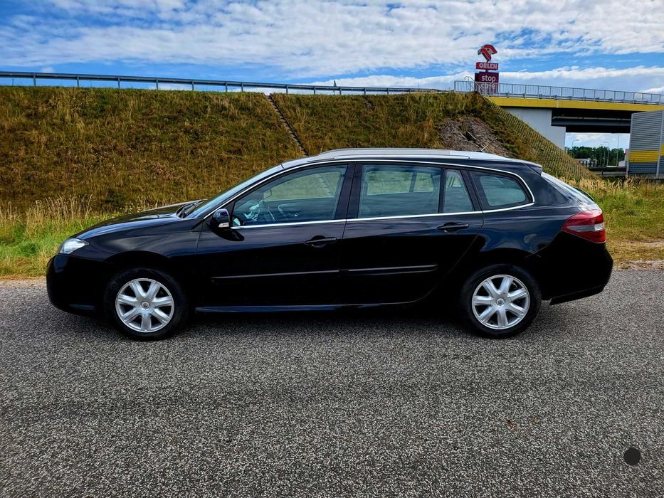 RENAULT LAGUNA 3 2.0b 2010 klimatronic alu hak 6bi tempomat SUPER STAN