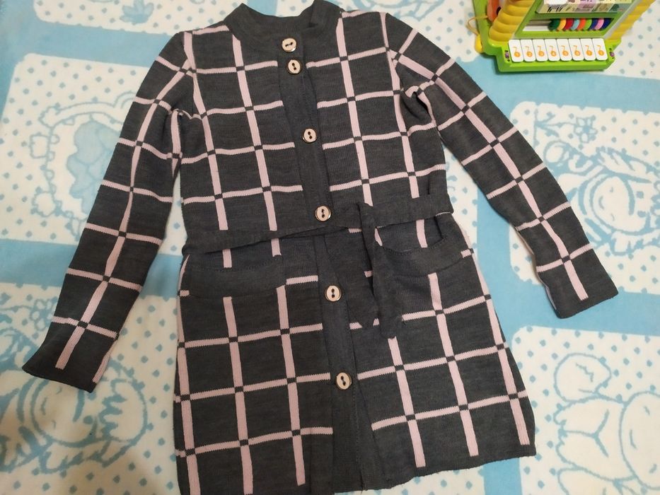 Кардиган  в'язаний