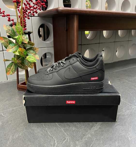 Nike Air force 1 Supreme Czarny rozmiar 41 Nowe