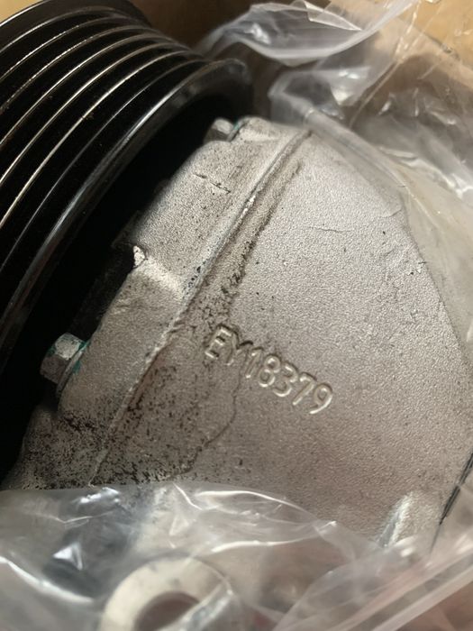 Sprężarkę klimatyzacji do Renault Scenic 3