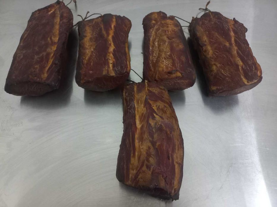 Корейка копчена на фруктових дровах