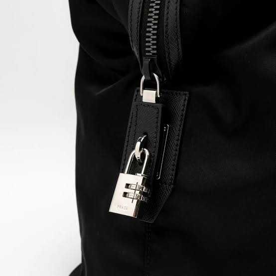 Prada combination padlock дизайнерський кодовий замок для сумок