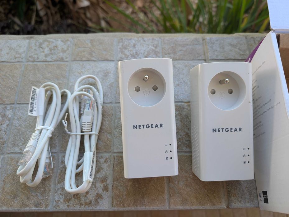 Vendo Powerline netgear 1gb usado