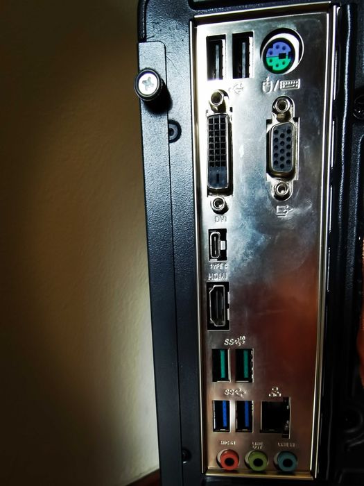 PC Gaming - i7 7700k  RTX2080 - 32gb ram